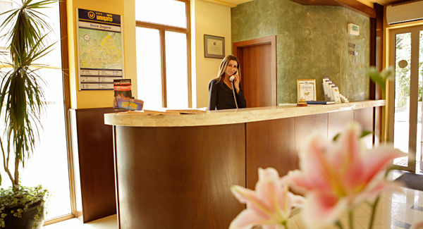 Uniqato Hotel Stara Zagora Exterior photo